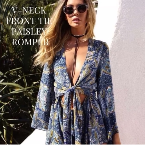 candlesfashionhouse Other - 🌼Paisley 2-PC blue Romper🌼